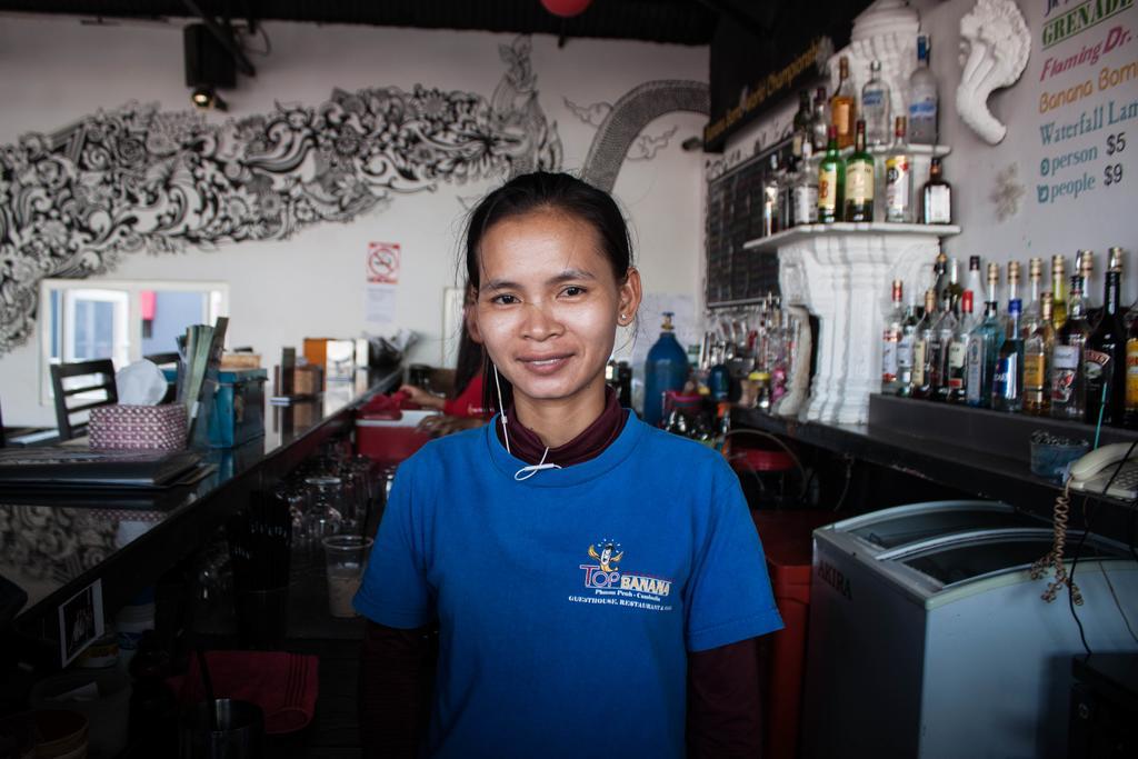 Top Banana Guesthouse & Rooftop Bar Phnom Penh Exterior foto