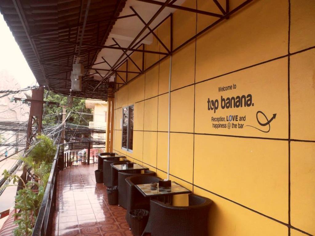 Top Banana Guesthouse & Rooftop Bar Phnom Penh Exterior foto